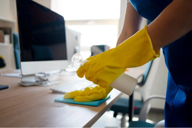 ceiling-cleaning